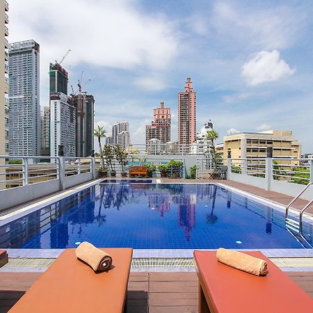 Bally Suite Sukhumvit Бангкок Екстер'єр фото