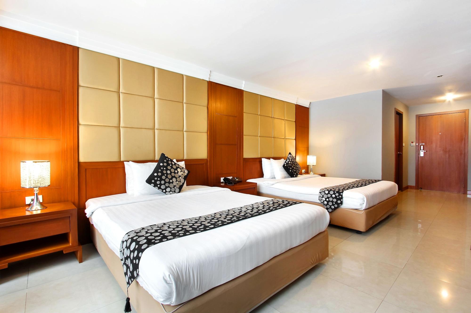 Bally Suite Sukhumvit Бангкок Екстер'єр фото