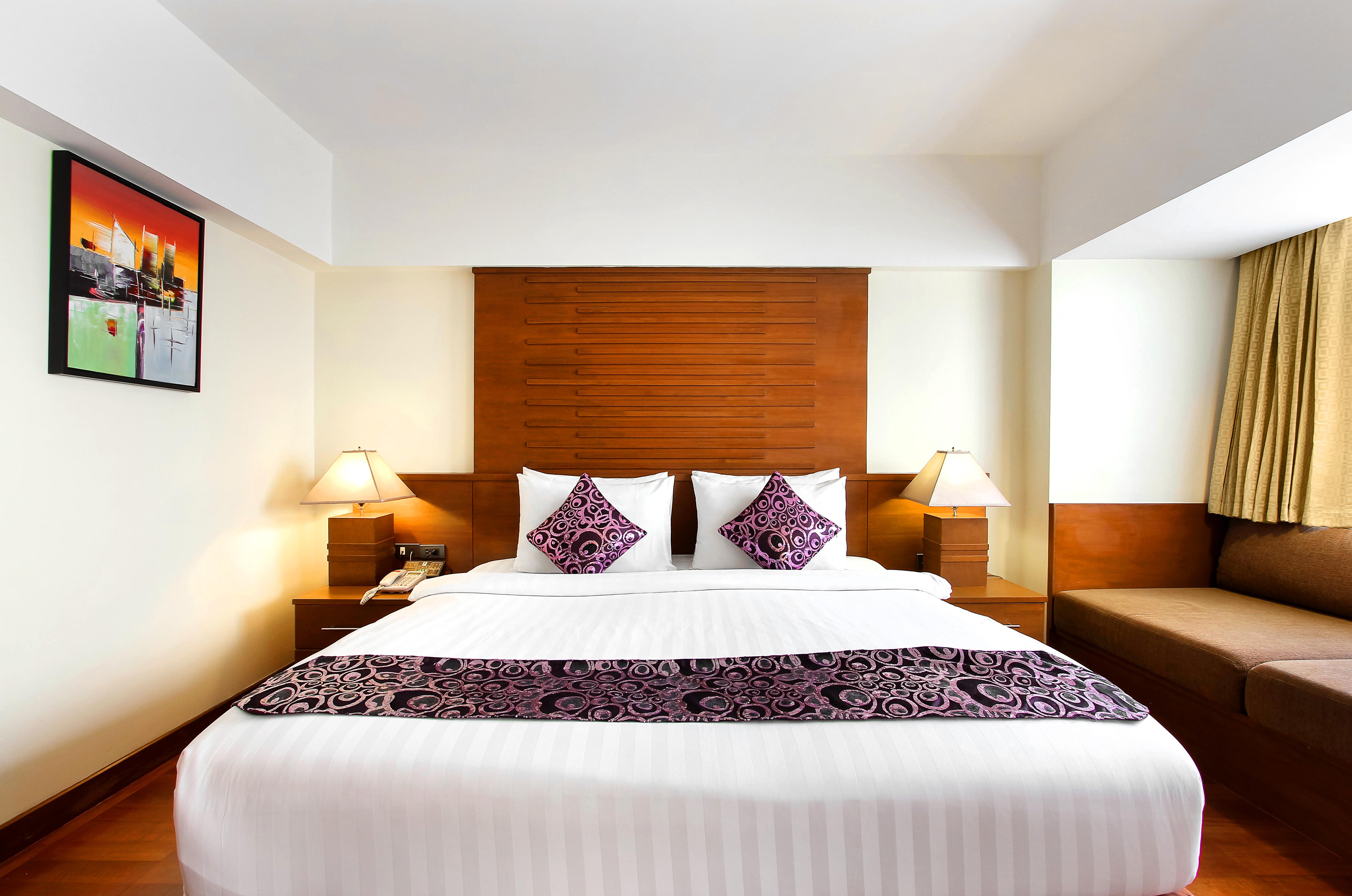 Bally Suite Sukhumvit Бангкок Екстер'єр фото